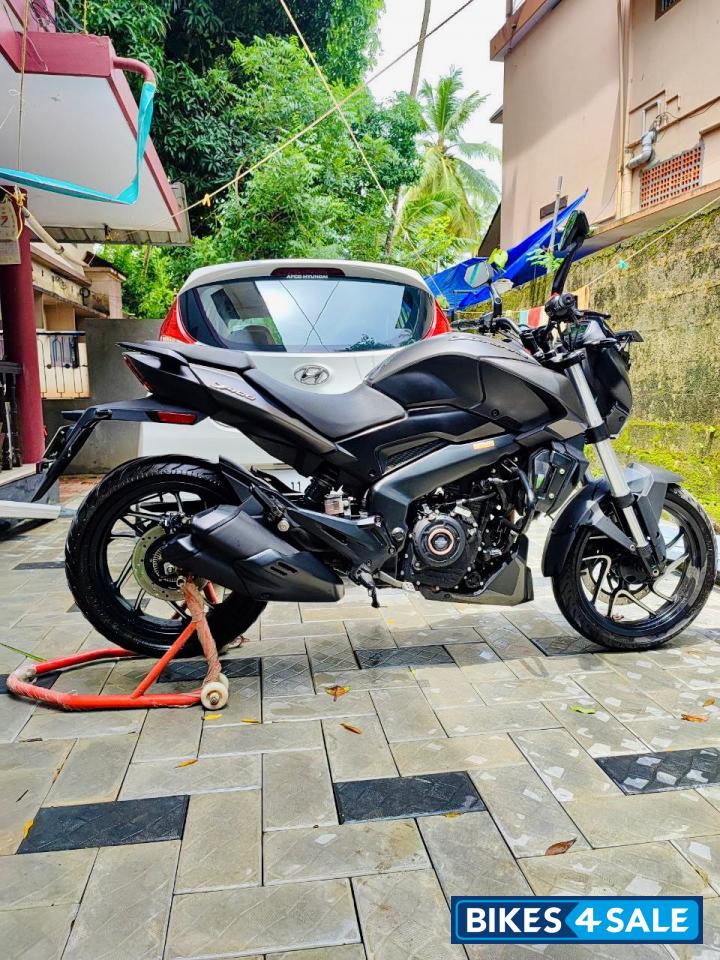 Matte Black Bajaj Dominar 400 ABS BS6 Matte Black Bajaj Dominar 400 ABS BS6