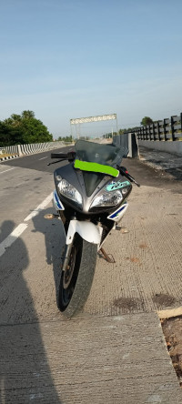 Yamaha YZF R15 V2 2016 Model