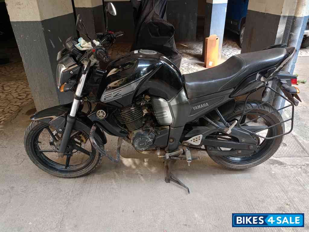 Yamaha FZ
