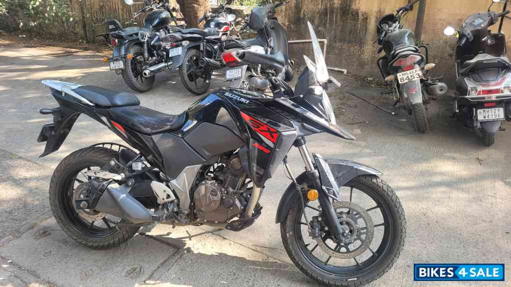Black Suzuki V-Strom 250