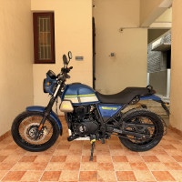 Royal Enfield Scram 411