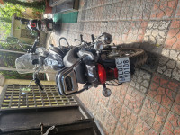 Auburn Black Bajaj Avenger Cruise 220 BS6