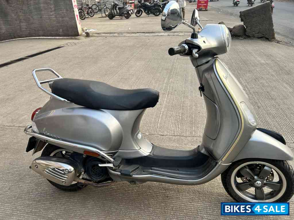 Vespa VXL 125