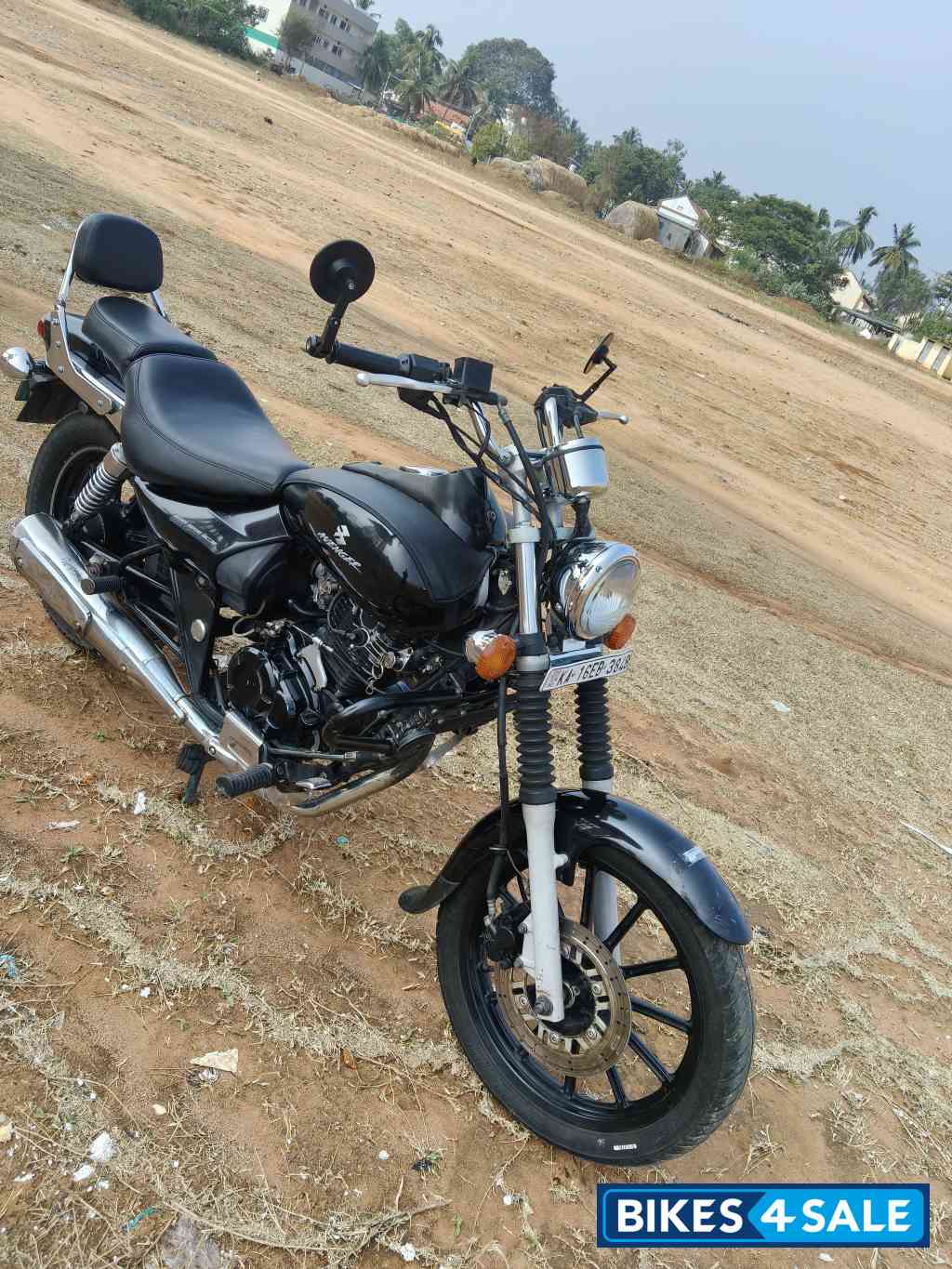 Block Bajaj Avenger 220 DTS-i