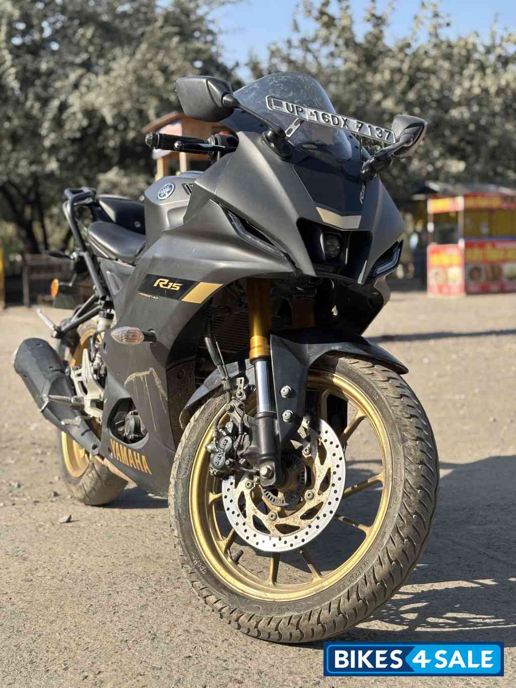 Mat Black Yamaha R15 V4