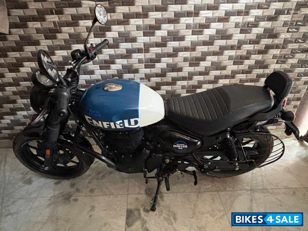 Rebel Blue Royal Enfield Hunter 350 Metro