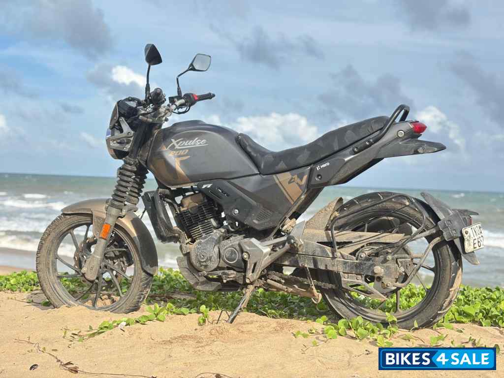 Hero XPulse 200 Hero XPulse 200