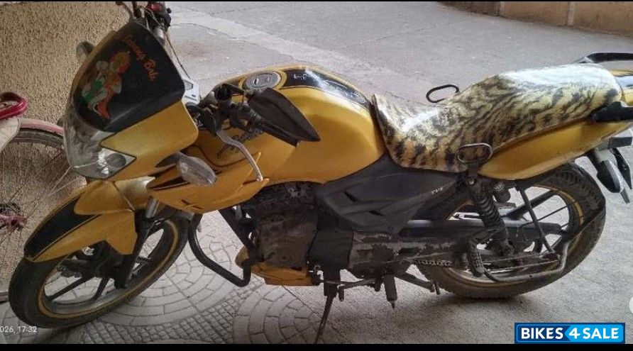 Yellow TVS Apache RTR 160