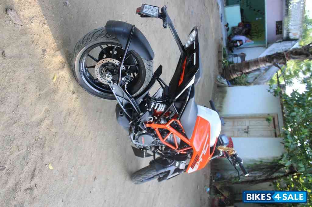 KTM Duke 125 2022