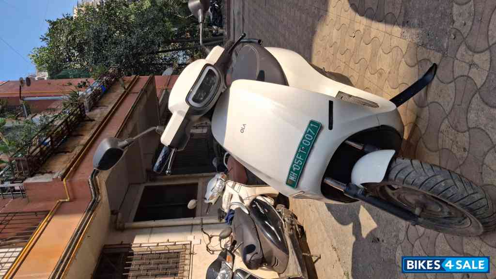 White Ola S1 3kWh White Ola S1 3kWh