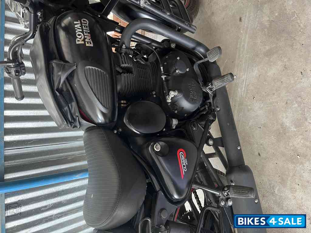 Royal Enfield Classic 350 Dual Channel BS6