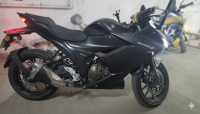 Black Suzuki Gixxer SF 250