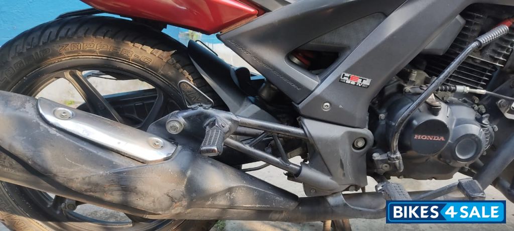 Red Honda CB Unicorn 160