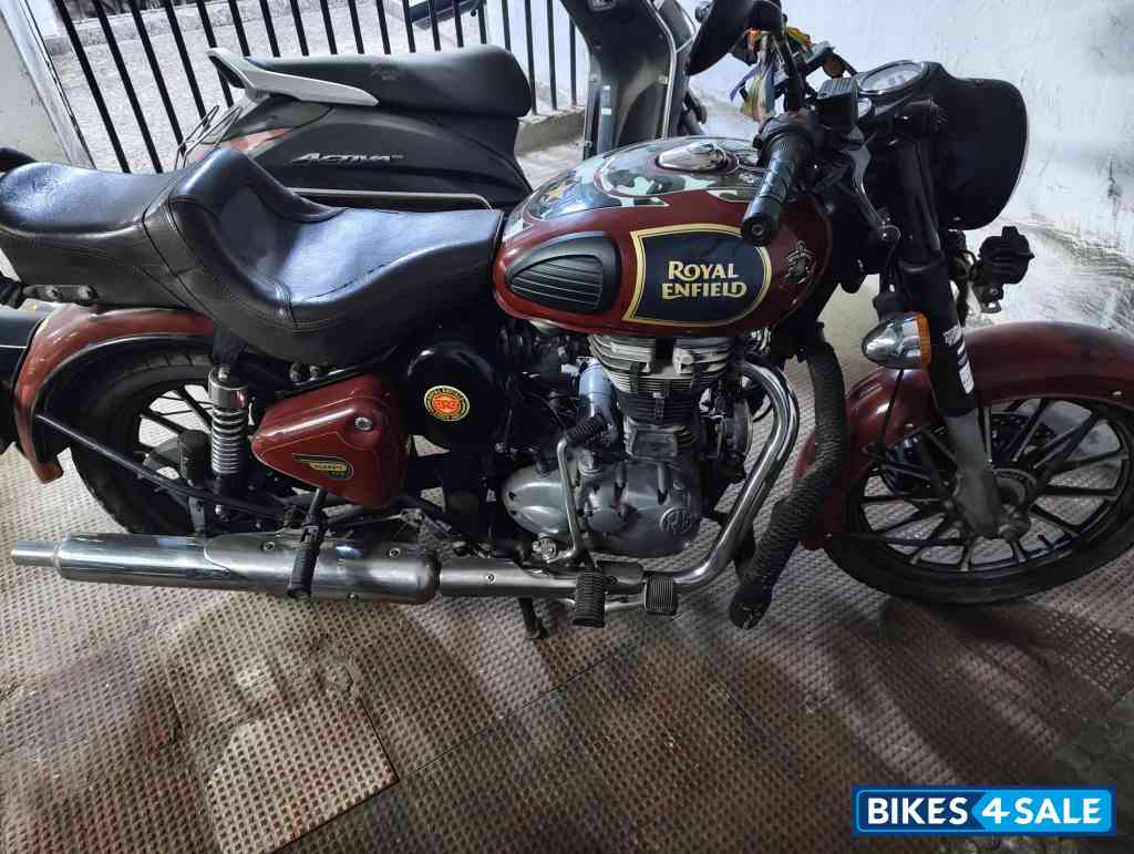 Chestnut Royal Enfield Classic 350 Chestnut Royal Enfield Classic 350