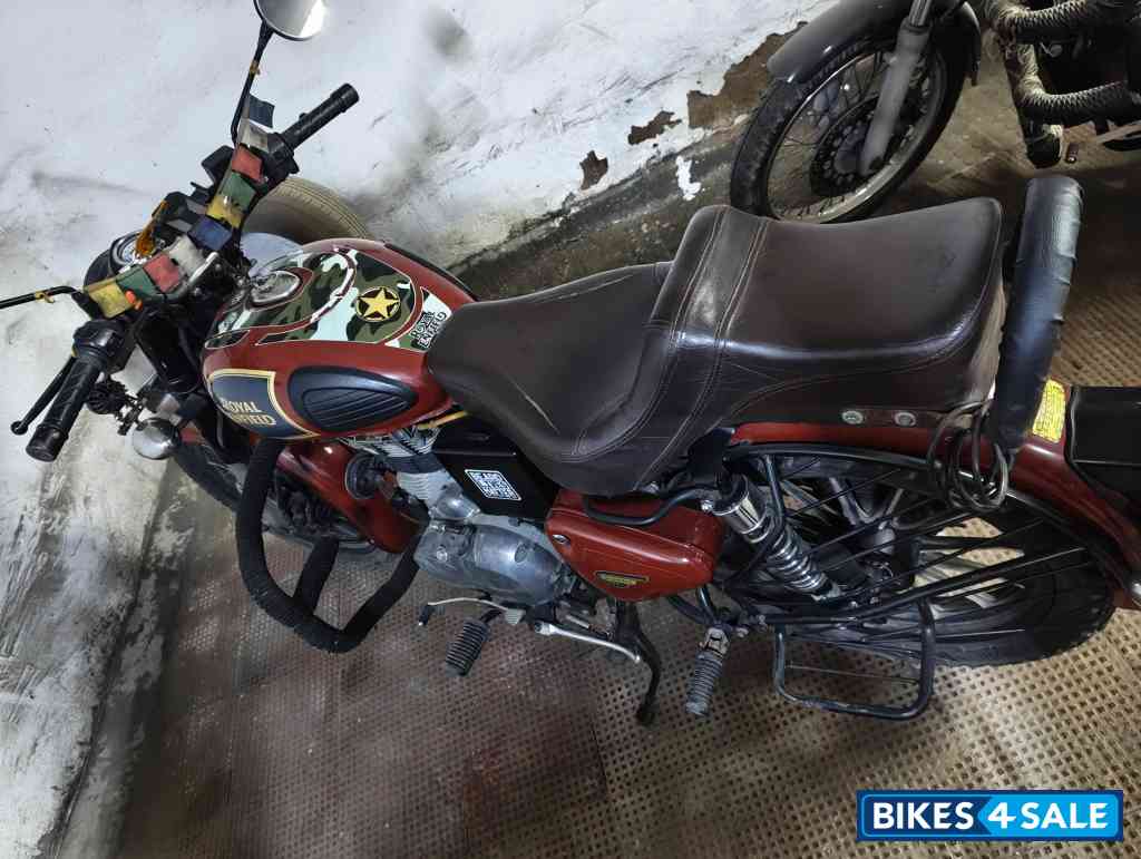 Chestnut Royal Enfield Classic 350 Chestnut Royal Enfield Classic 350