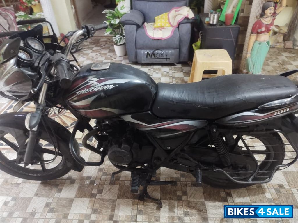 Bajaj Discover 100 Bajaj Discover 100