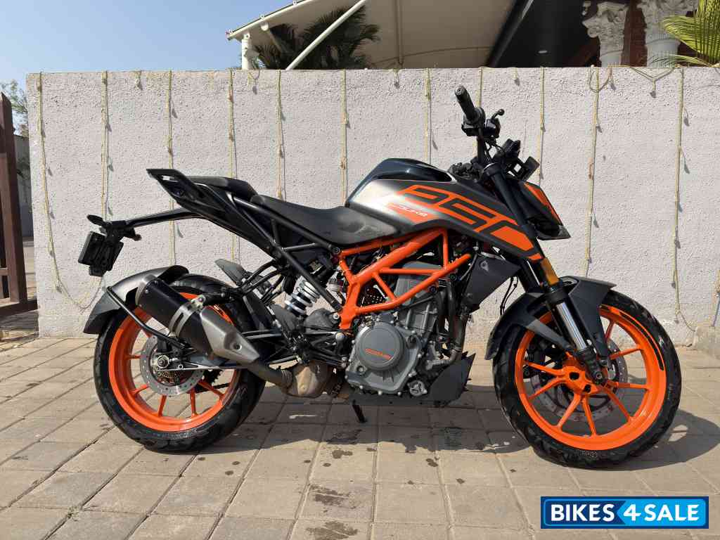 Dark Galvano Matt KTM Duke 250 2020