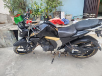 Black Yamaha FZ1