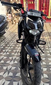 TVS Apache RTR 160 4V BS6