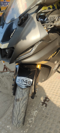 Matte Black Yamaha R15 V4