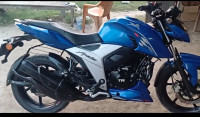 Blue TVS Apache RTR 160 4V
