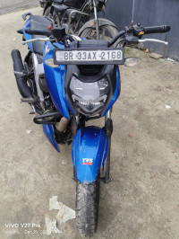 Blue TVS Apache RTR 160 4V