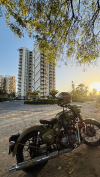 Royal Enfield Classic Desert Storm 2016 Model