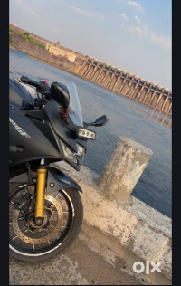 Black Suzuki Gixxer SF 250