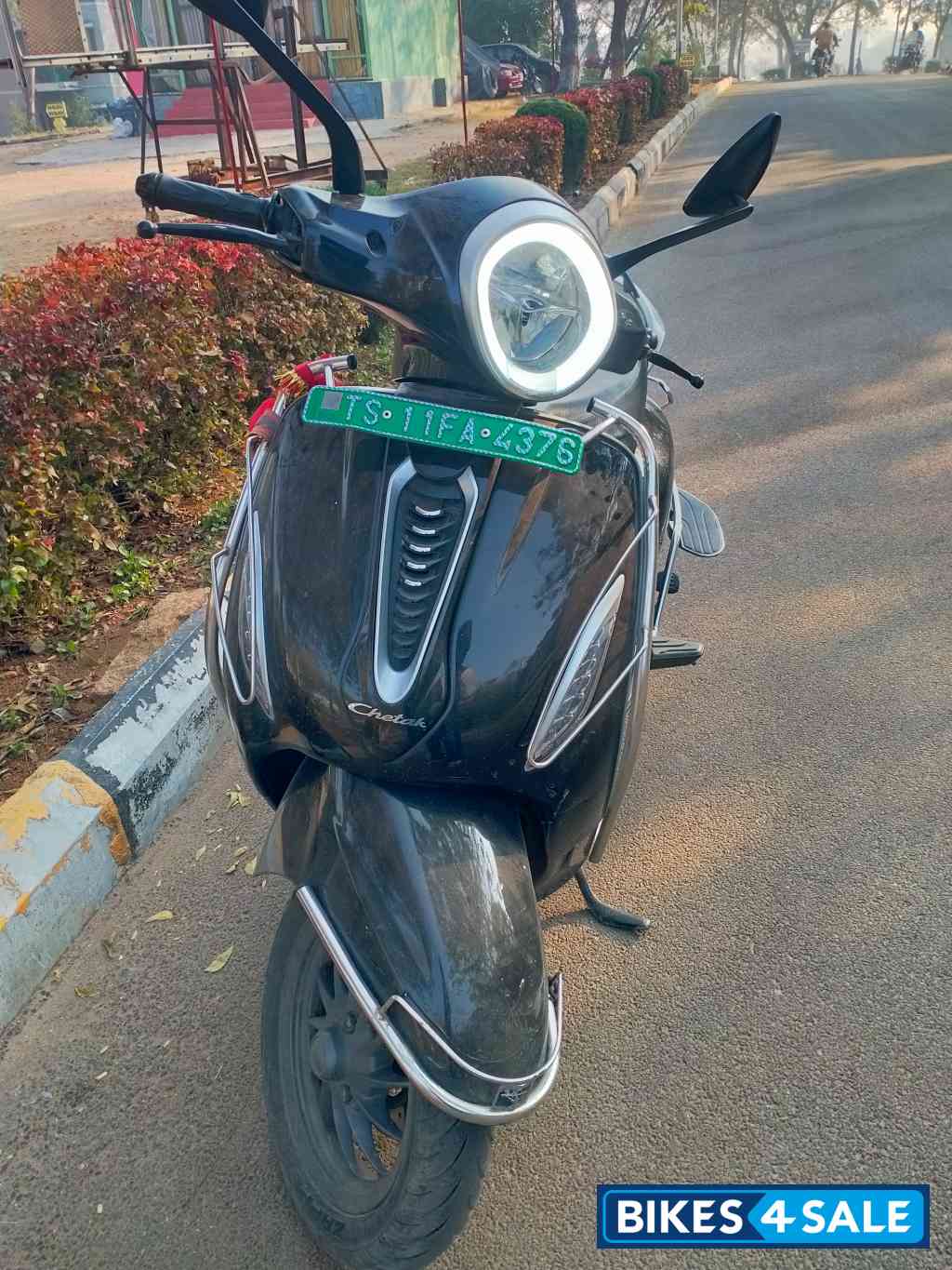 Bajaj Chetak Premium 2023 Edition