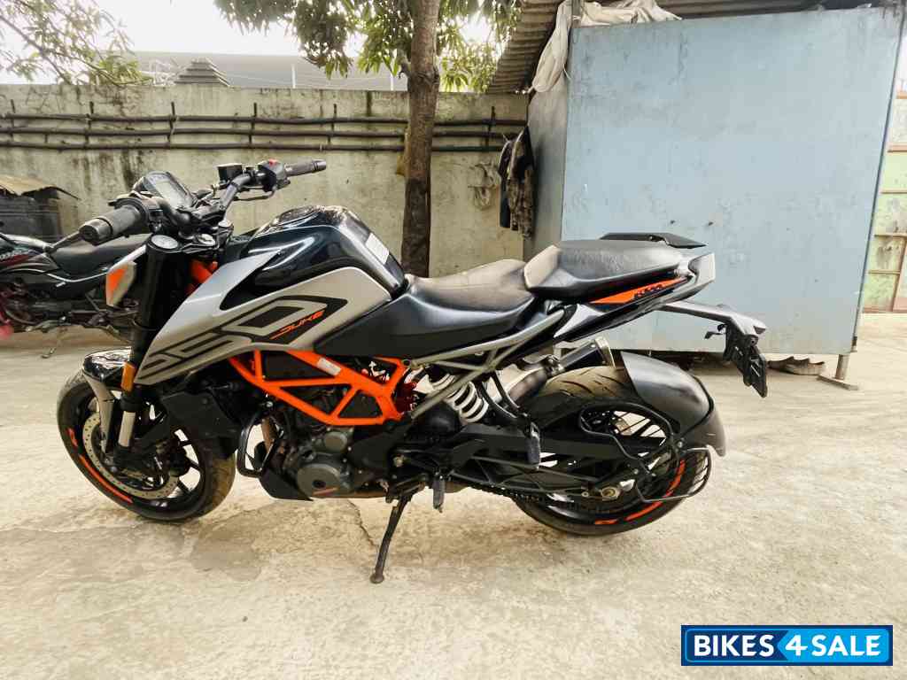 KTM Duke 250 2022