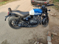 Royal Enfield Hunter 350 Metro