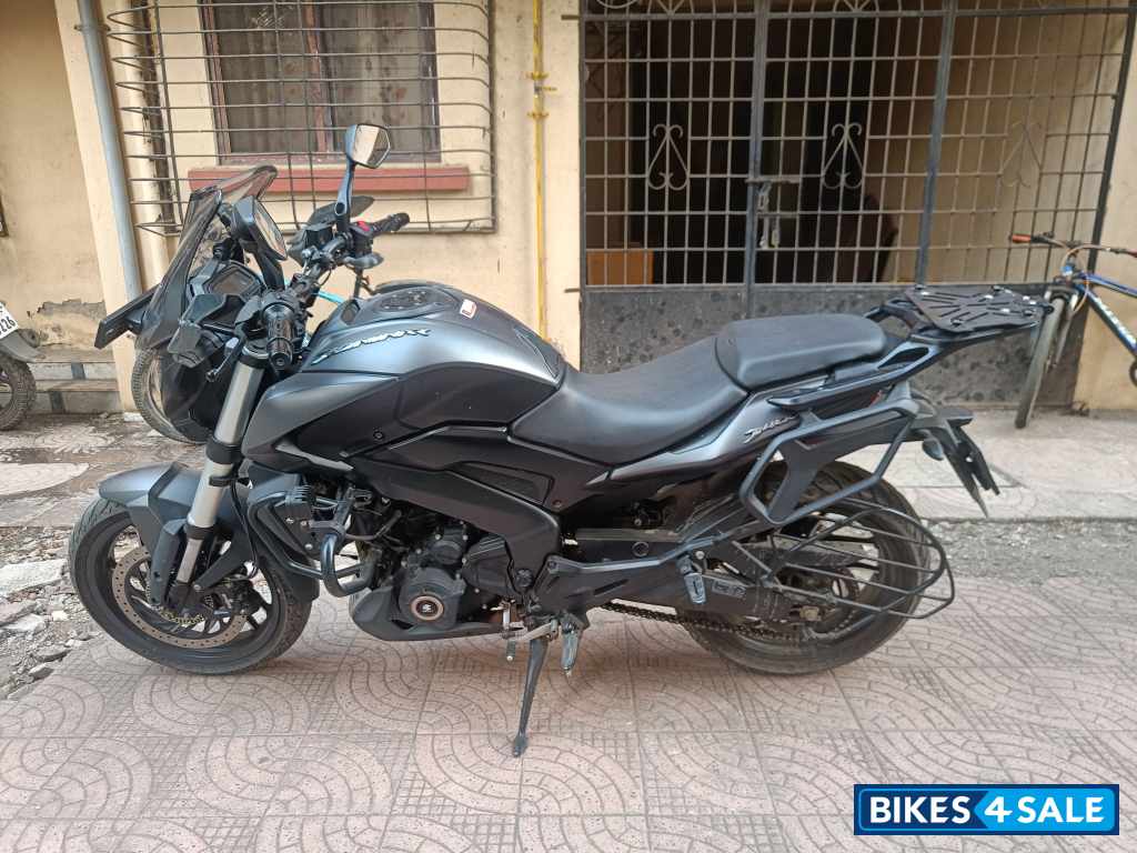 Charcoal Black Bajaj Dominar 400 ABS BS6