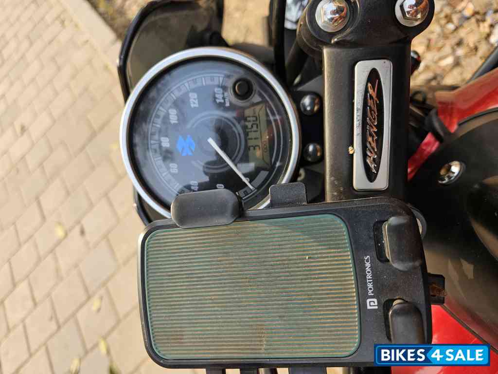 Bajaj Avenger Street 180