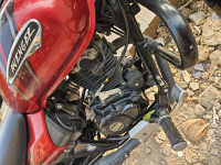 Bajaj Avenger Street 180