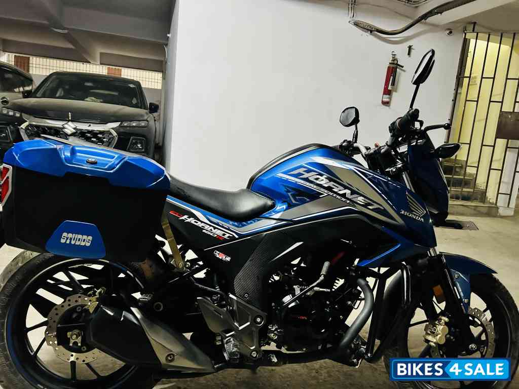 Honda CB Hornet 160R ABS