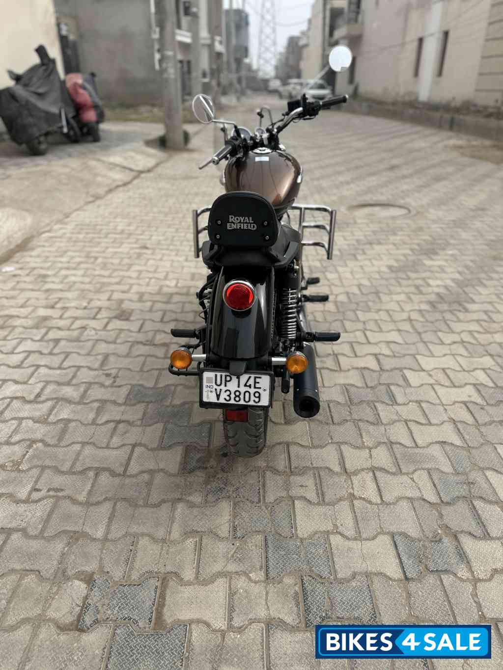 Royal Enfield Meteor 350 Supernova