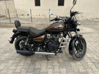Royal Enfield Meteor 350 Supernova