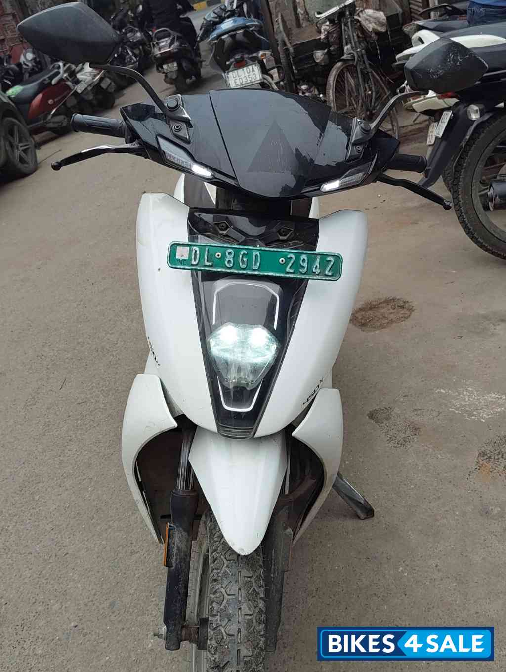 White Ather 450X