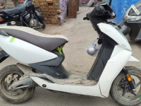 White Ather 450X