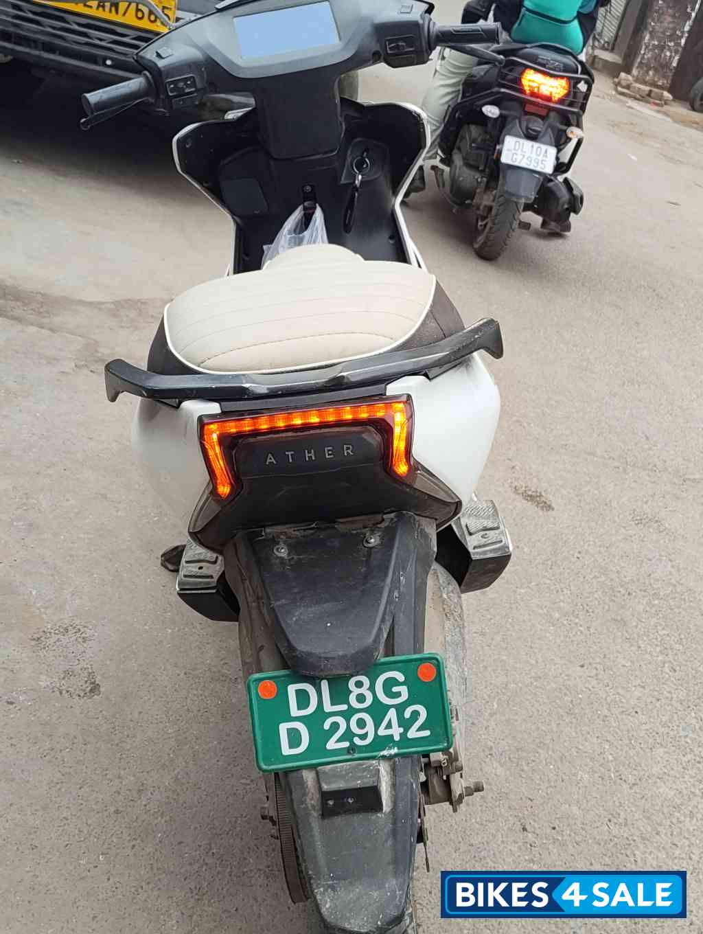 White Ather 450X White Ather 450X