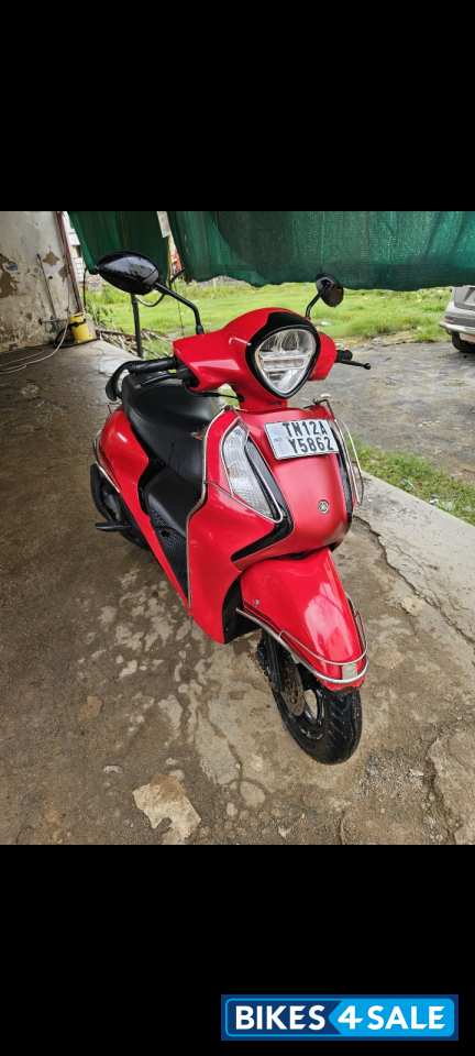 Vivid Red Cocktail 1 Yamaha Fascino S