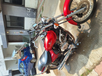 Red Bajaj Avenger Cruise 220