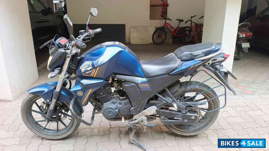 Matte Blue Special Edition Yamaha FZ-S FI V2