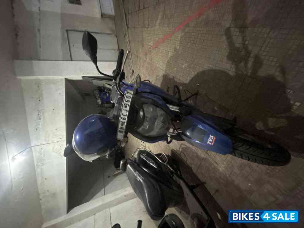 Blue White TVS Apache RTR 160 4V