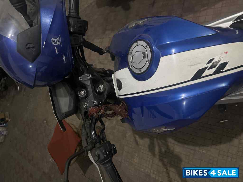 Blue White TVS Apache RTR 160 4V