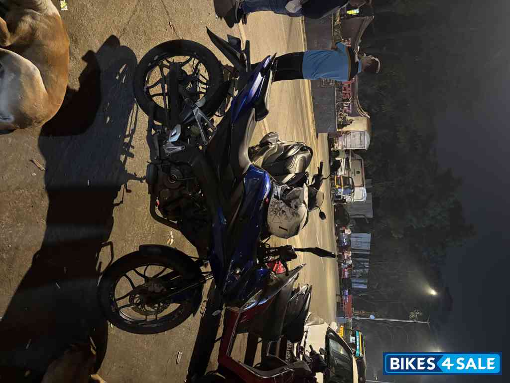 Blue Bajaj Pulsar AS 150 Blue Bajaj Pulsar AS 150