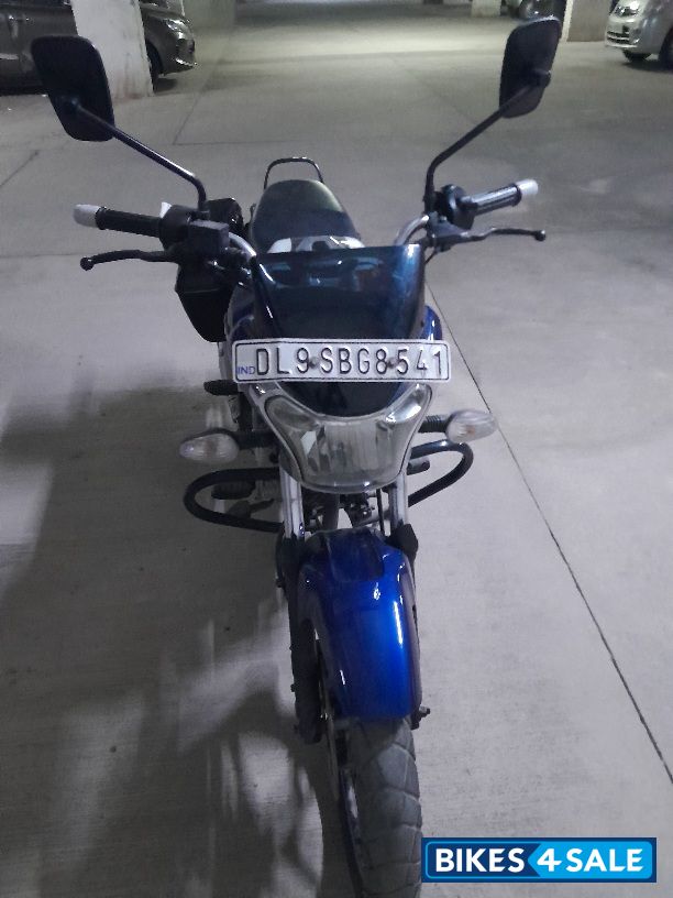 Blue Bajaj V15 Blue Bajaj V15