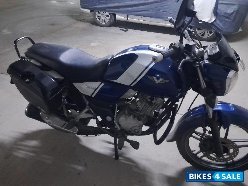 Blue Bajaj V15 Blue Bajaj V15