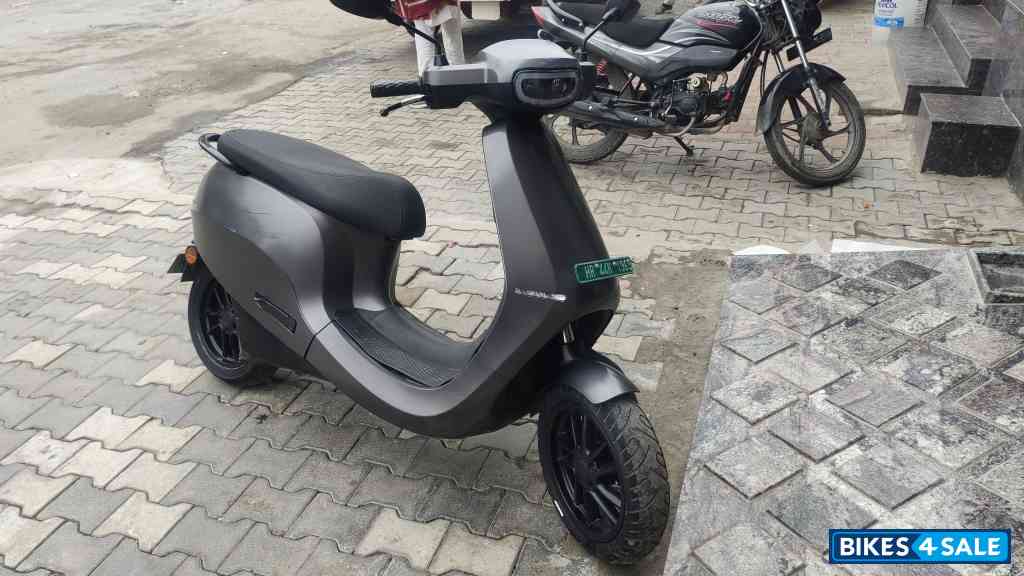 Ola S1 Pro Ola S1 Pro