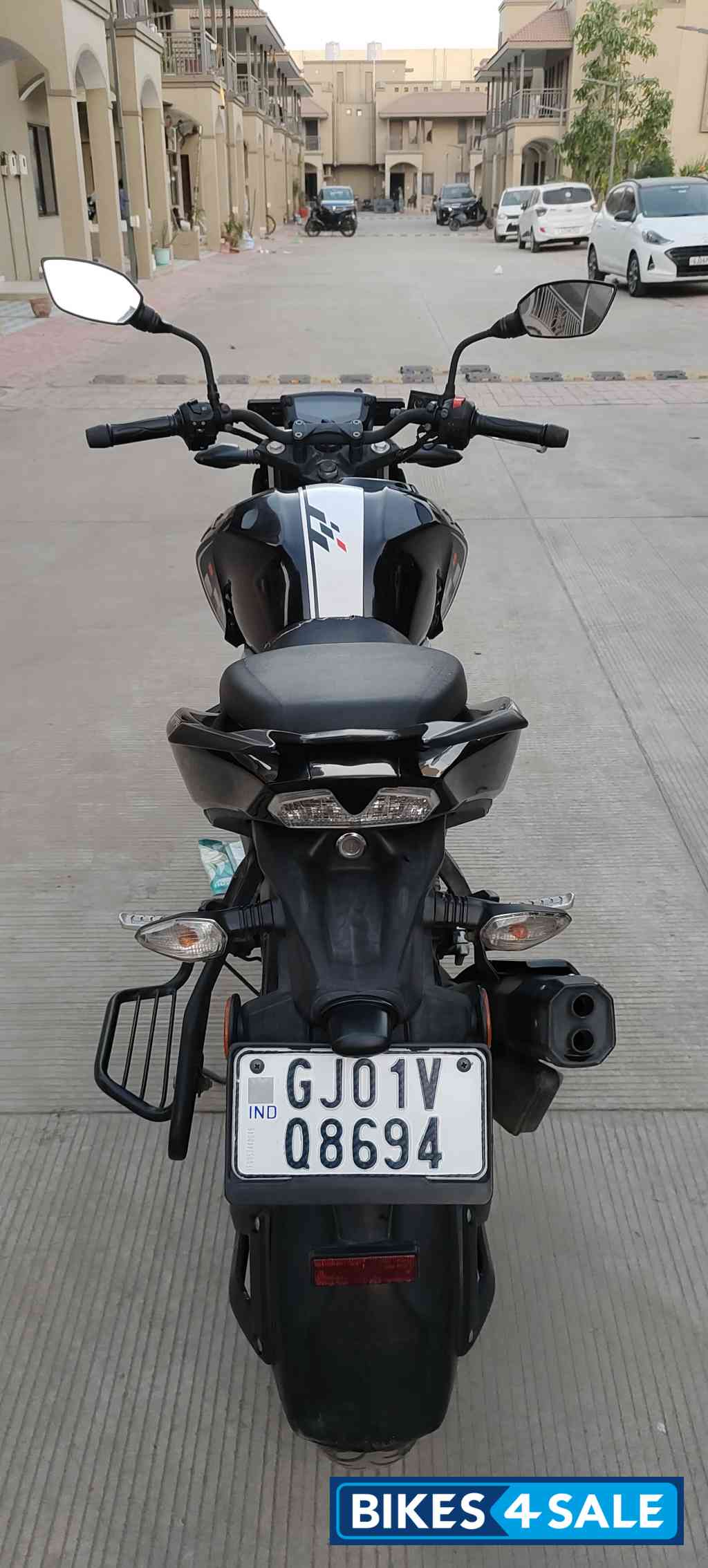 TVS Apache RTR 160 4V BS6